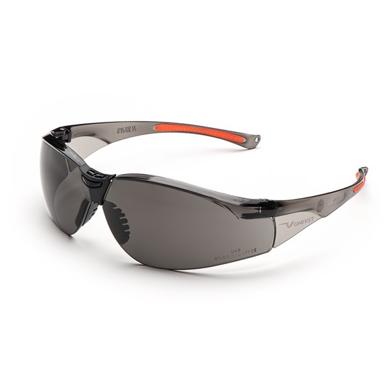 Zaštitne naočale sa UV zaštitom sa tamnim staklima