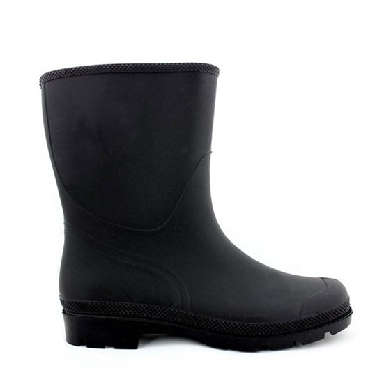 Black boot low